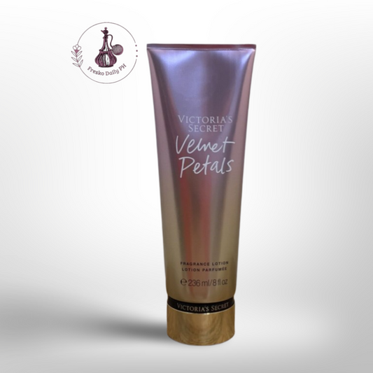 Victoria's Secret VELVET PETALS Fragrance Lotion